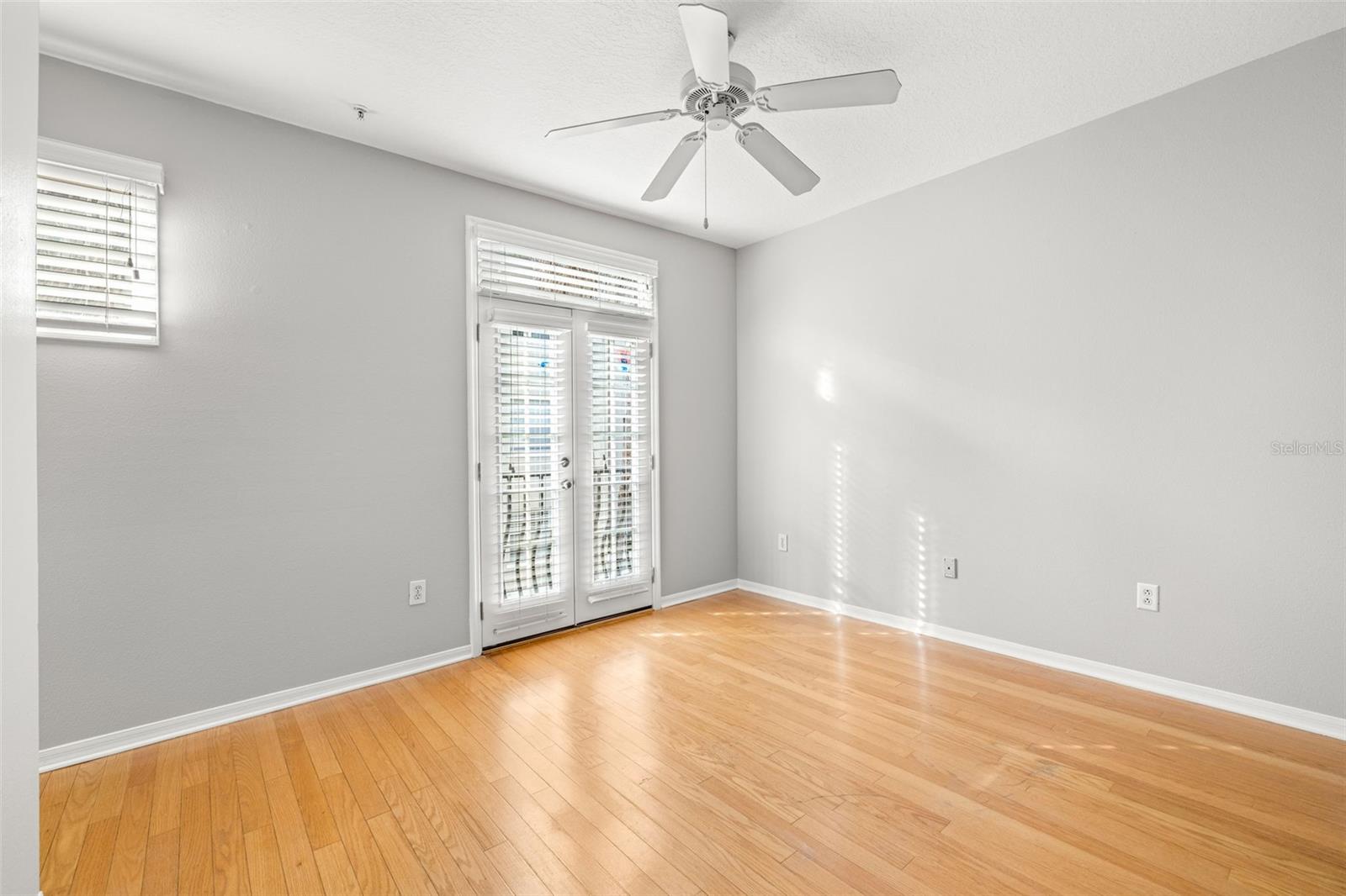 501 KNIGHTS RUN AVE #5102