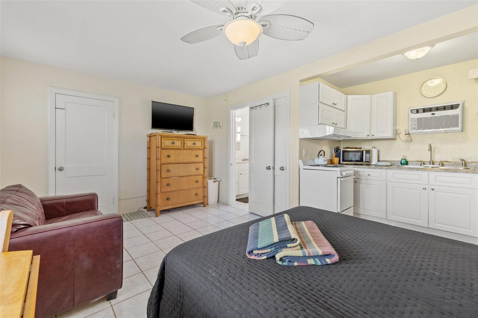 17880 GULF BLVD #18