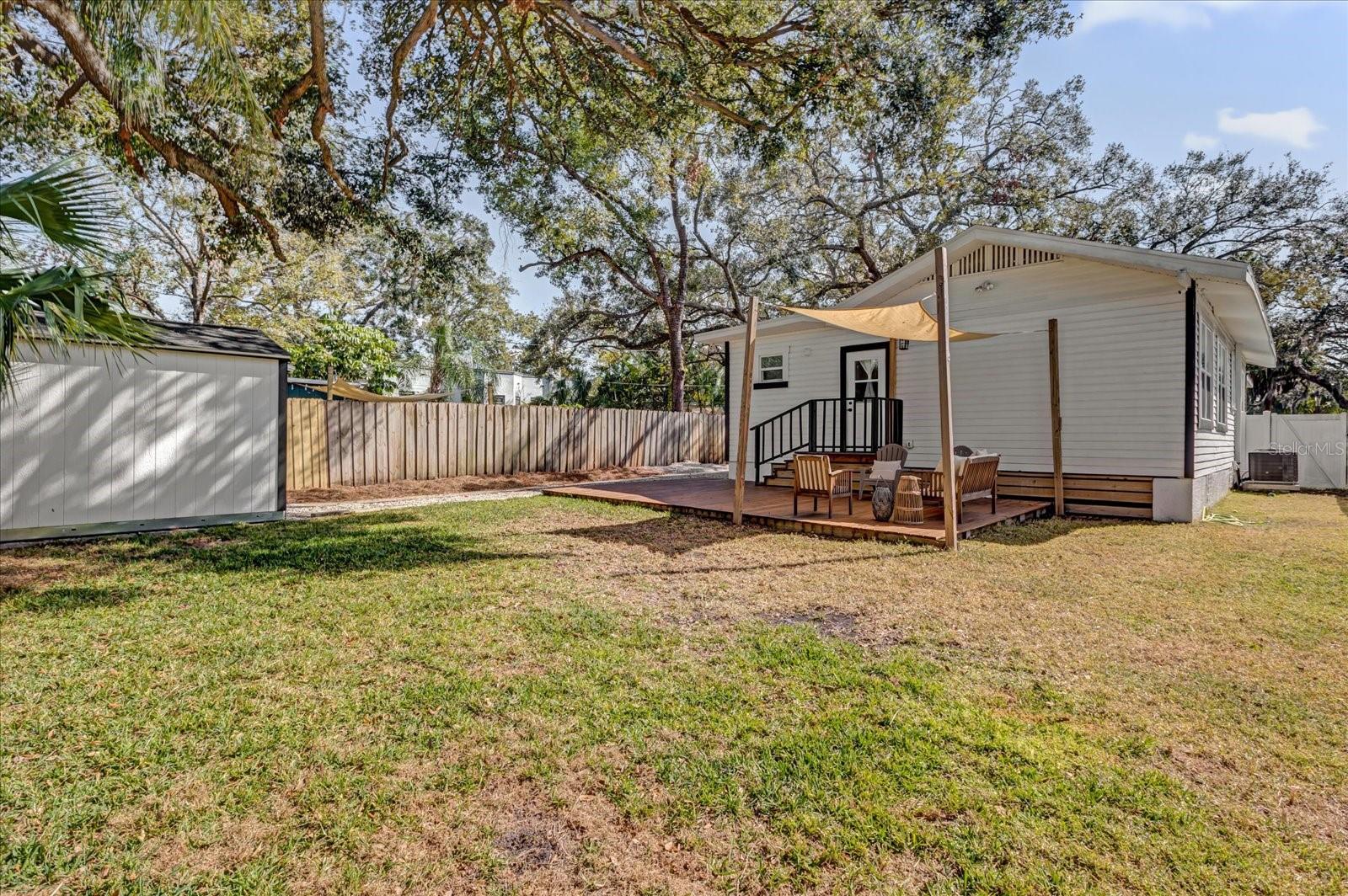 321 W WILDER AVE