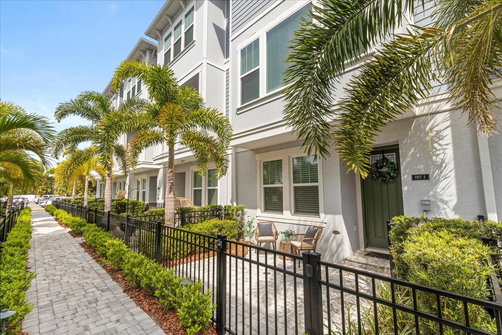 206 S TAMPANIA AVE #2