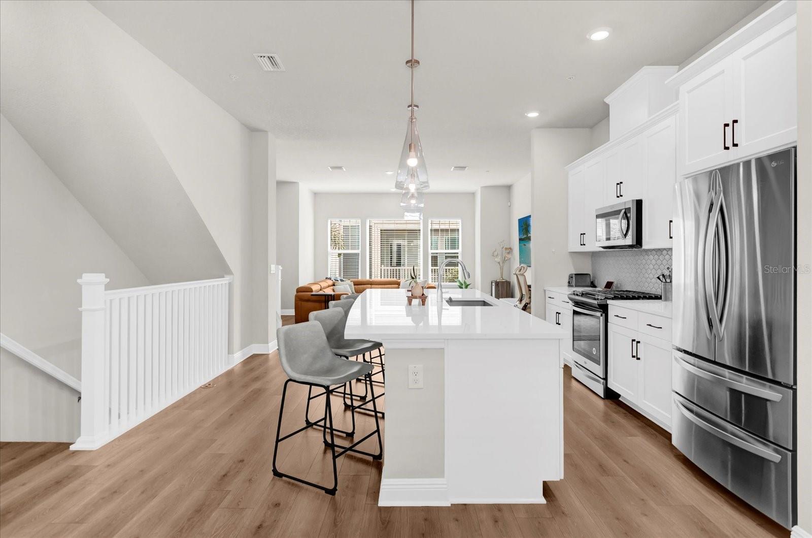 206 S TAMPANIA AVE #2