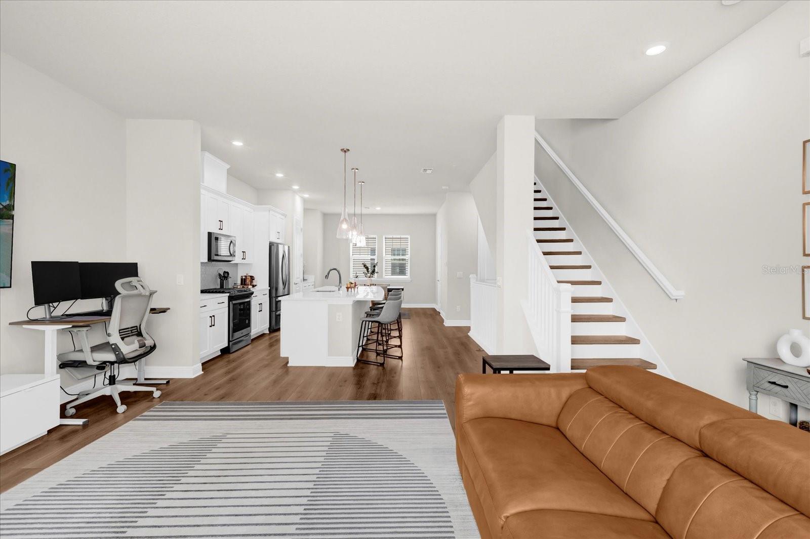 206 S TAMPANIA AVE #2