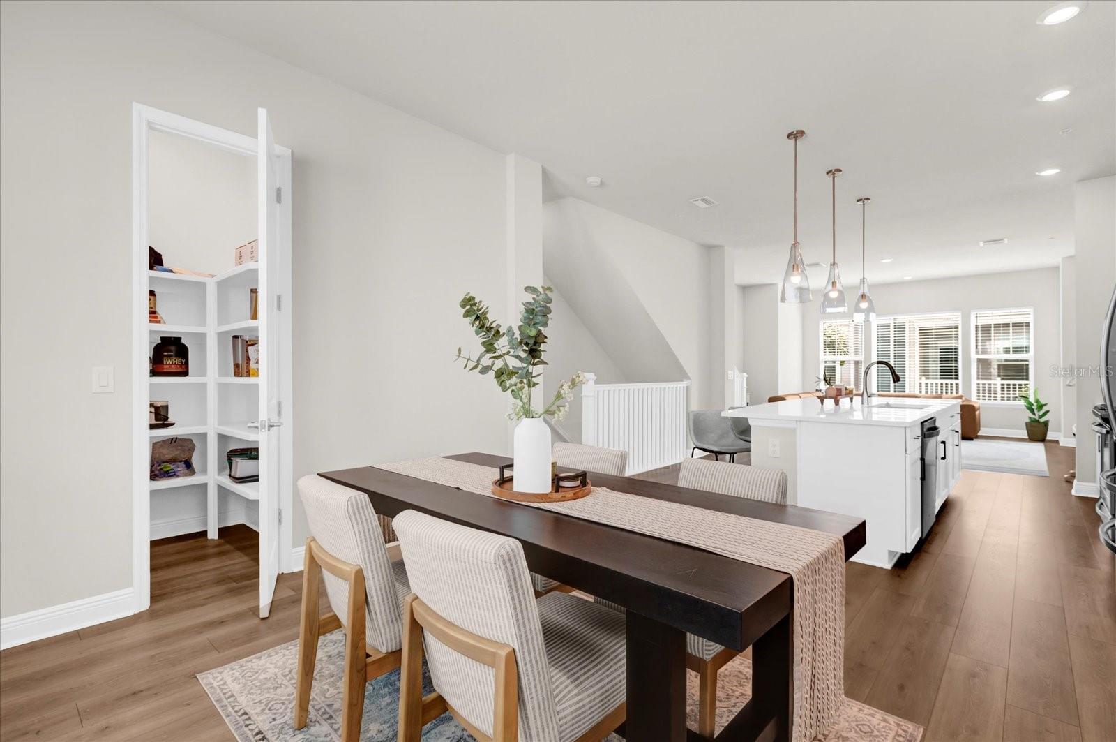 206 S TAMPANIA AVE #2