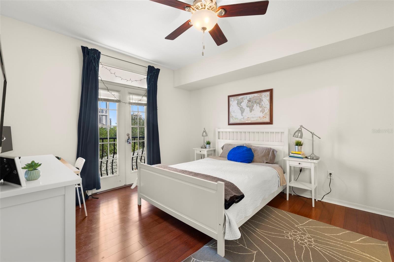 501 KNIGHTS RUN AVE #1302