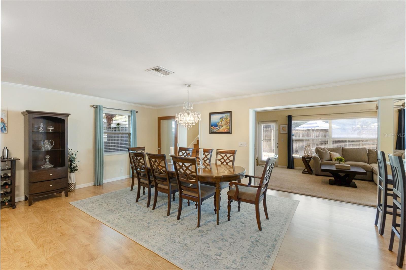 218 N BAY HILLS BLVD