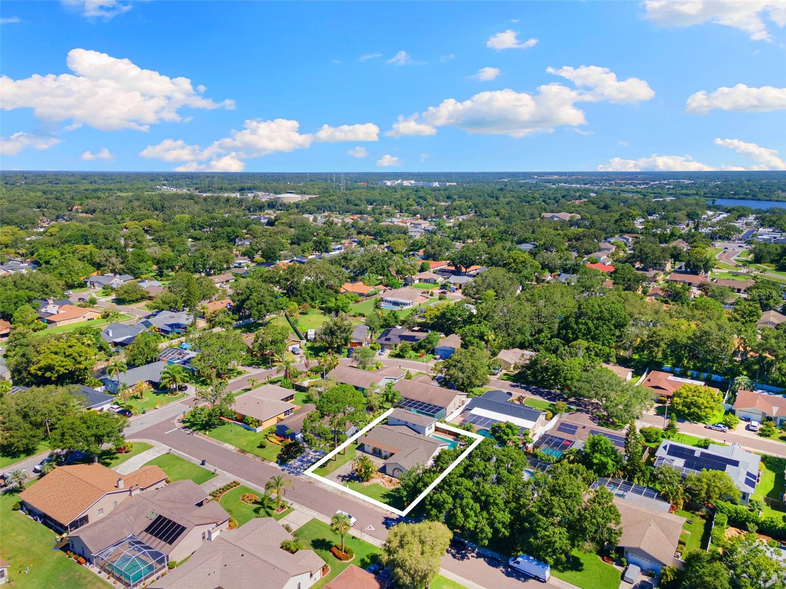 218 N BAY HILLS BLVD