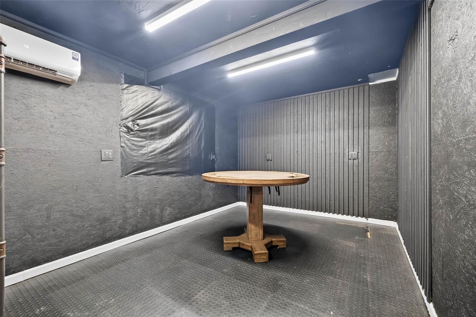 25640 STATE ROAD 70 E