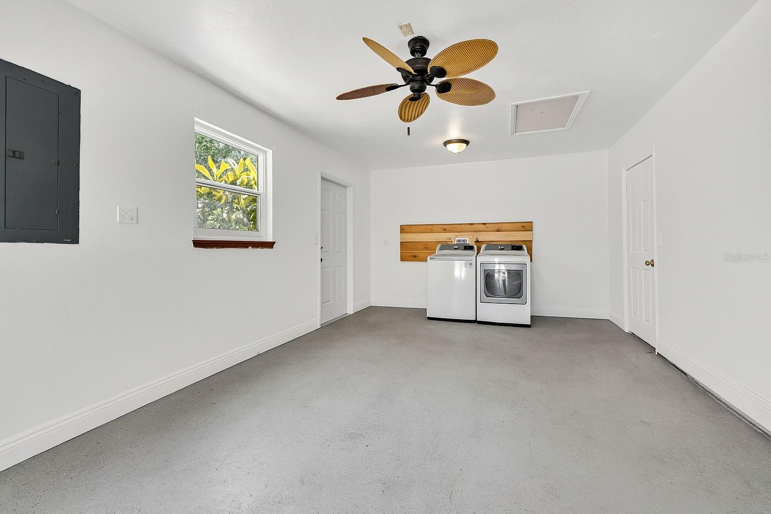 25640 STATE ROAD 70 E