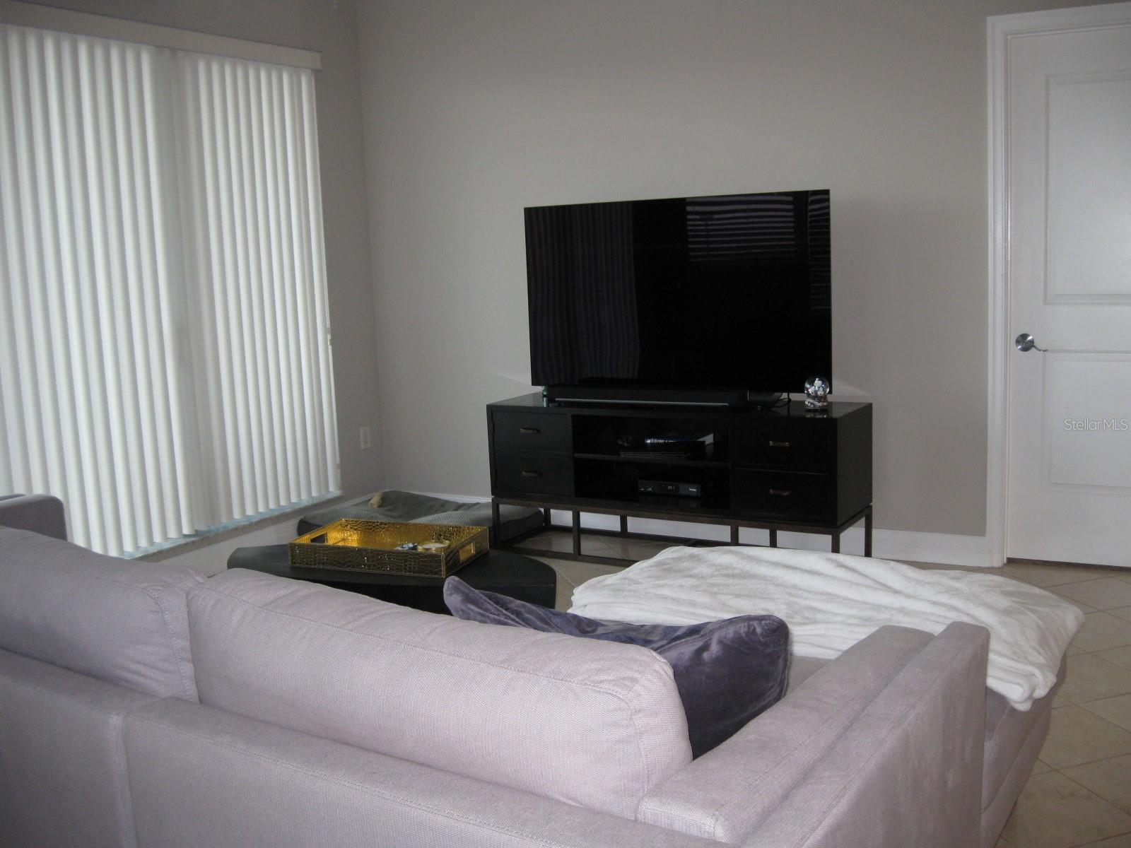 1209 E CUMBERLAND AVE #707
