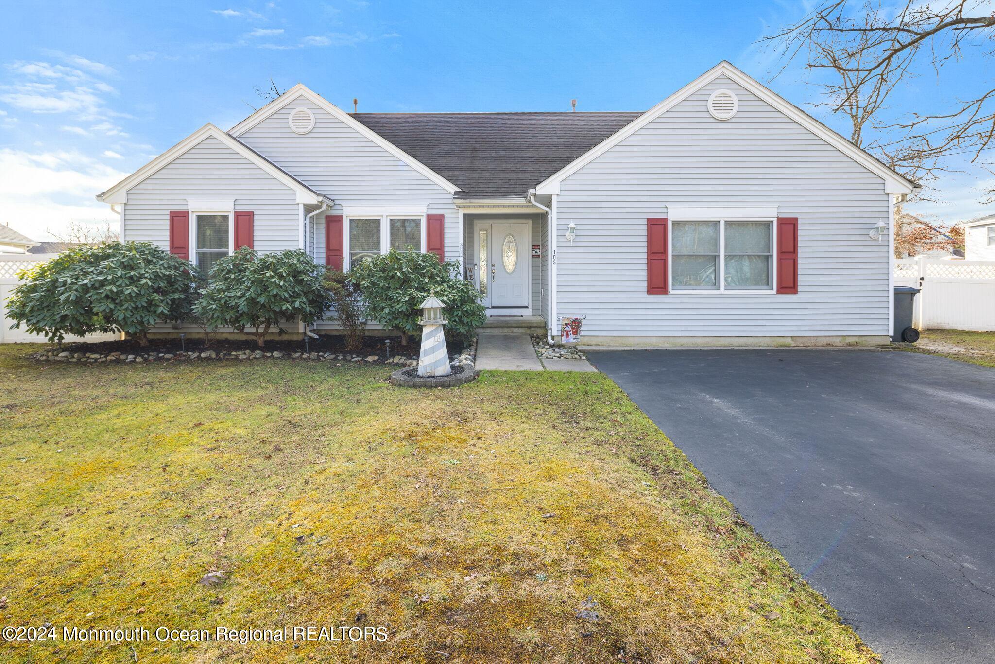 105 Mizzen Avenue