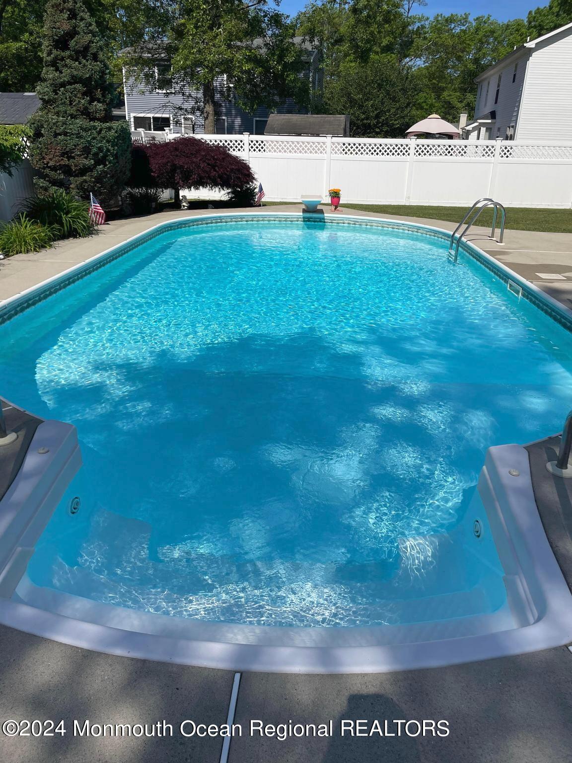 105 Mizzen Avenue