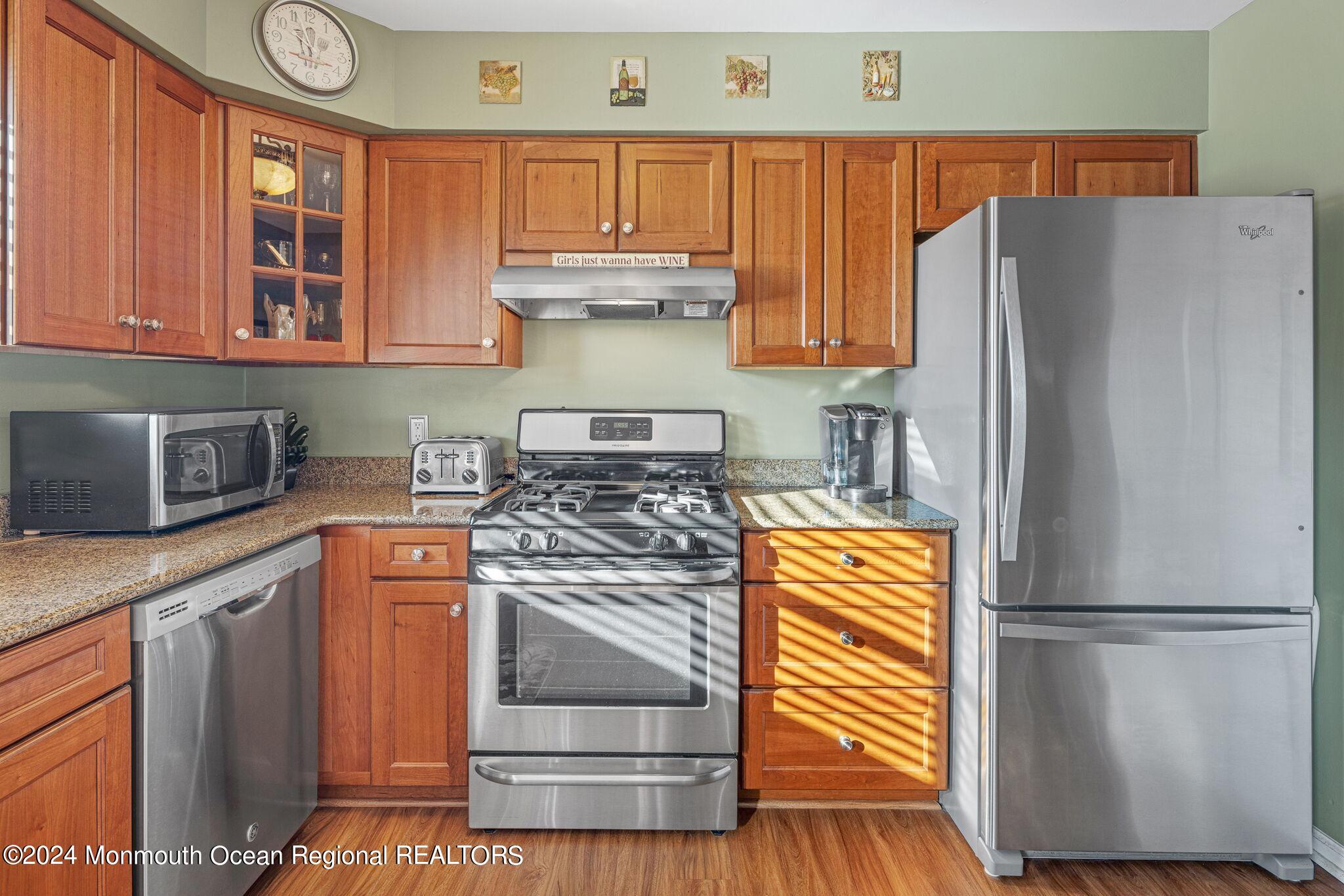 105 Mizzen Avenue