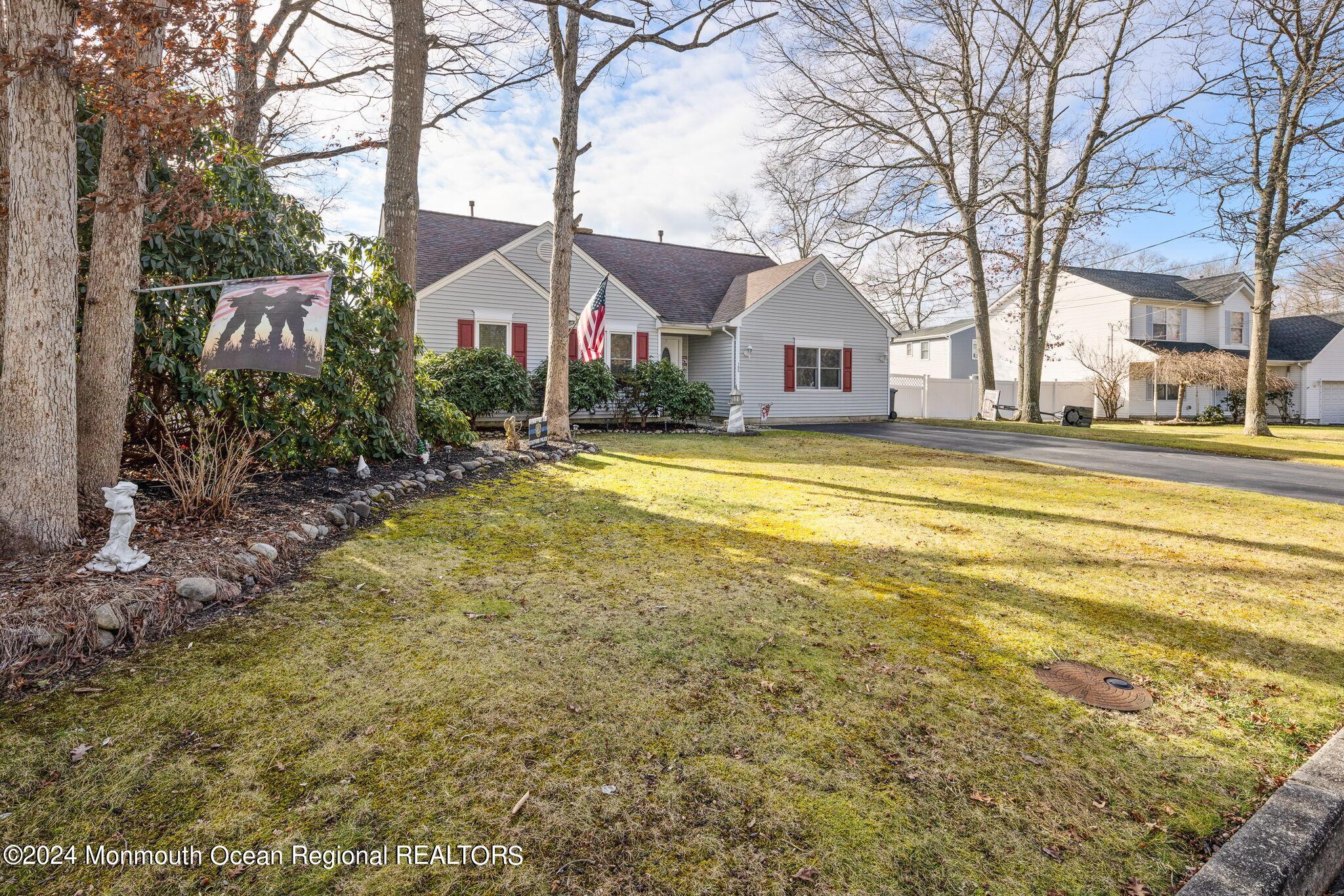105 Mizzen Avenue