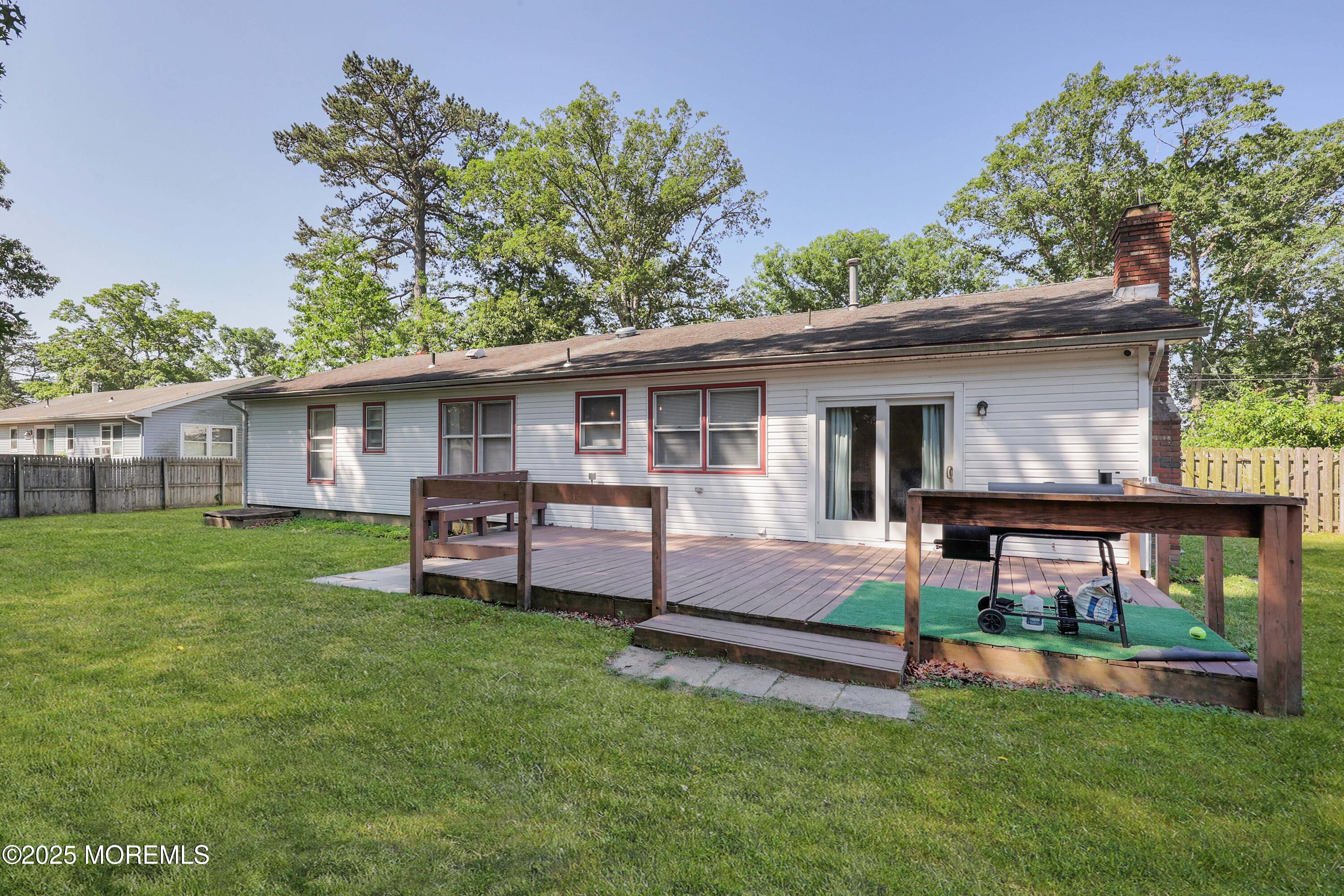 1618 Whitcomb Road