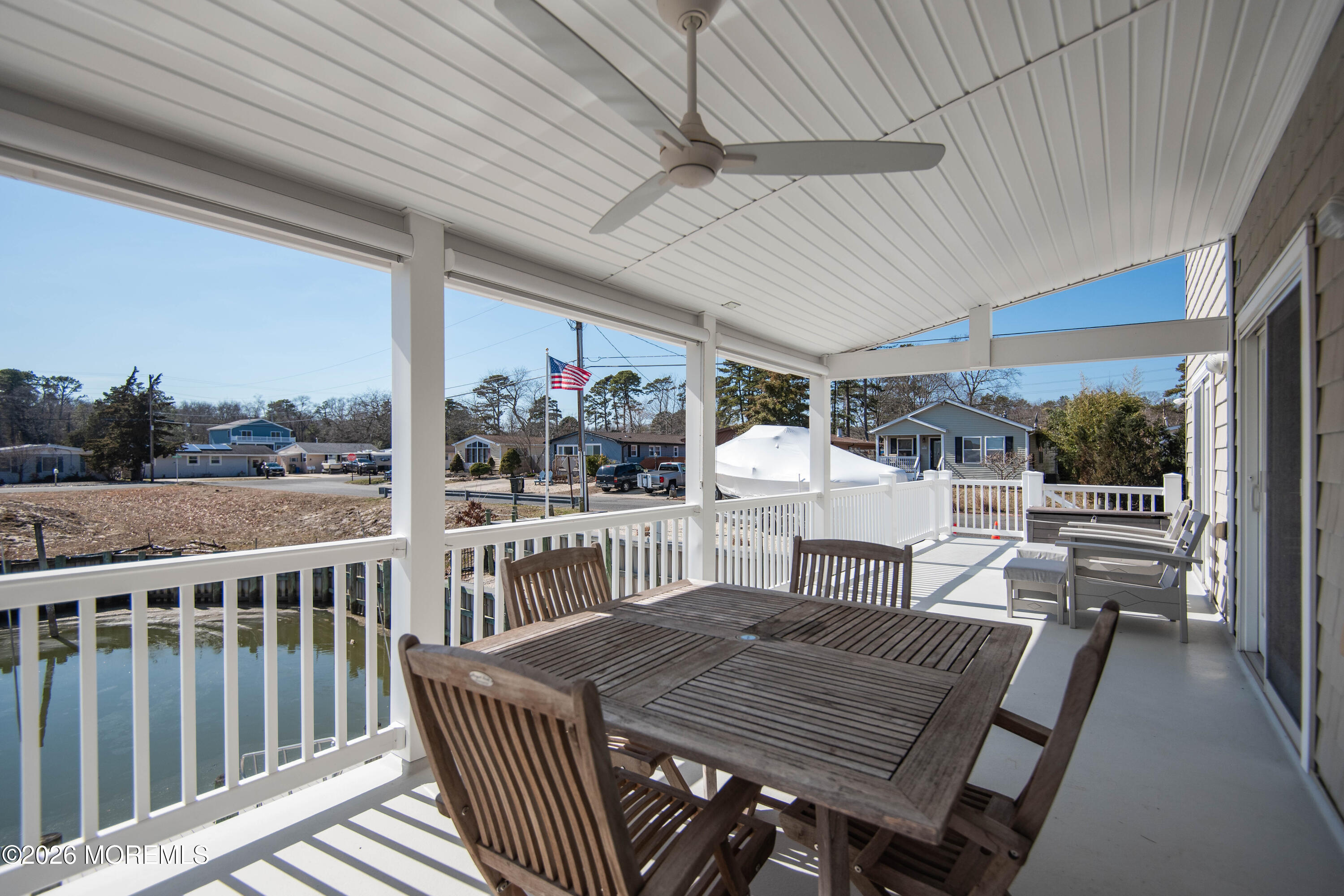 20 Edgewater Drive