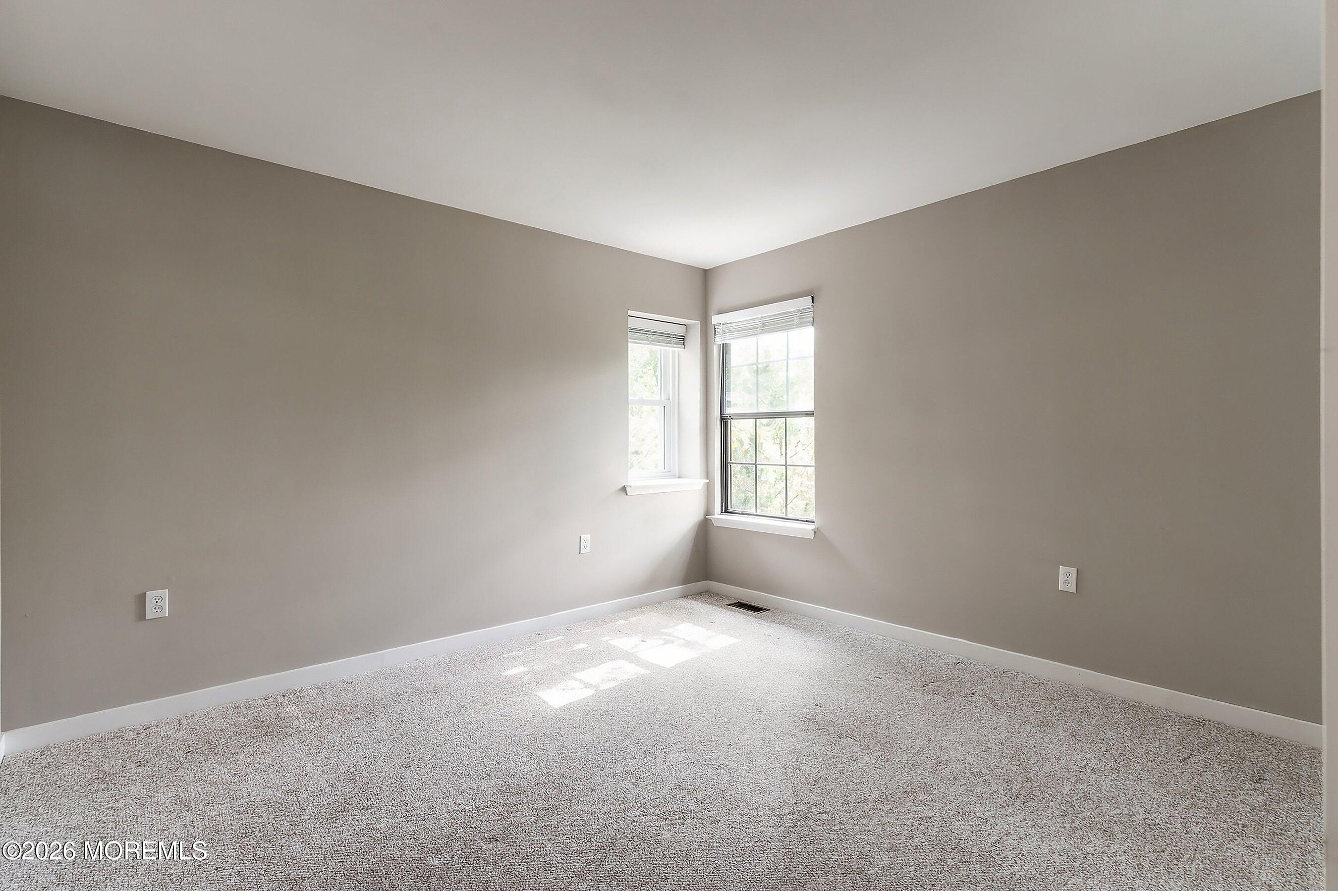12 Champlain Court