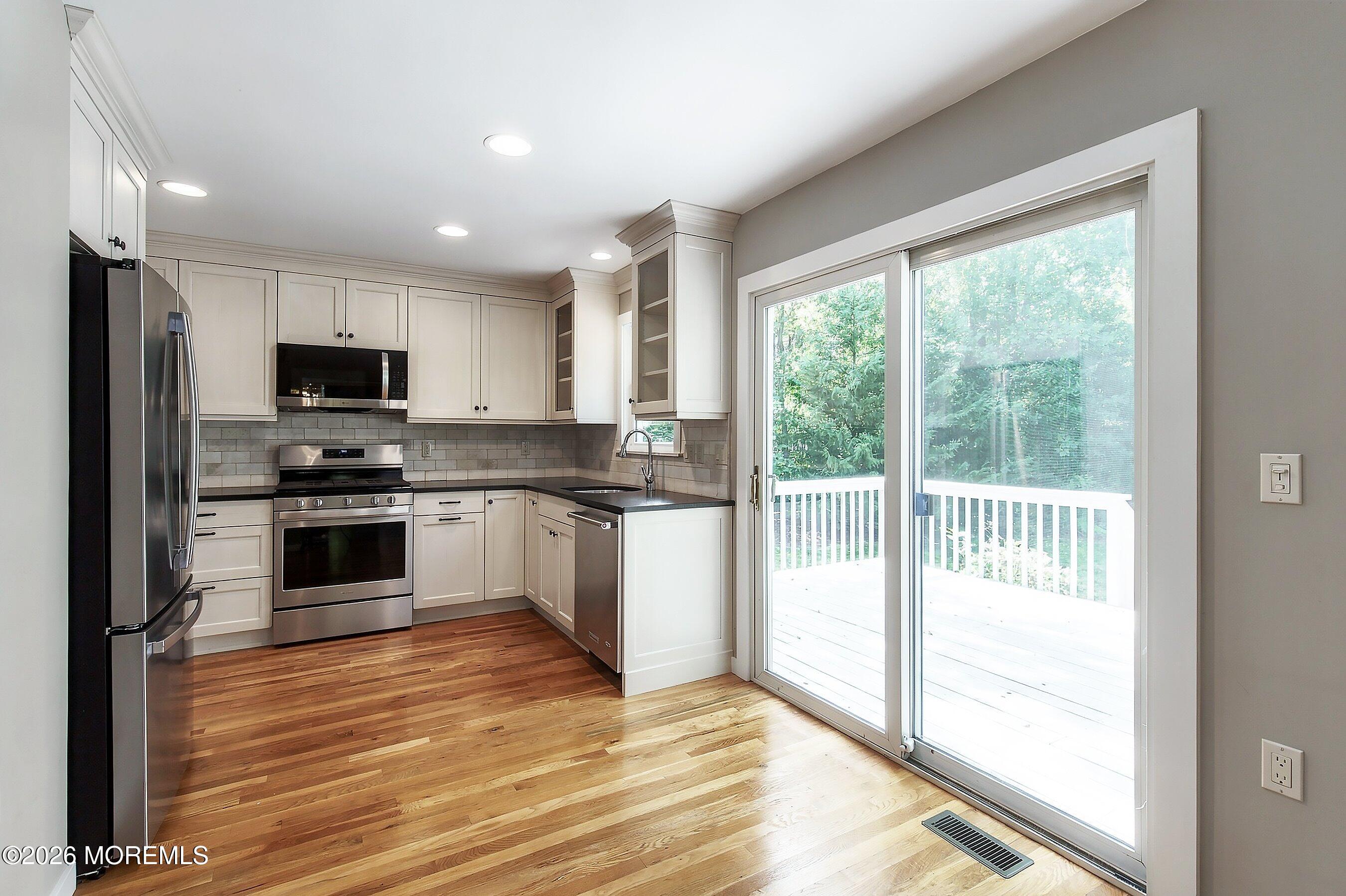 12 Champlain Court