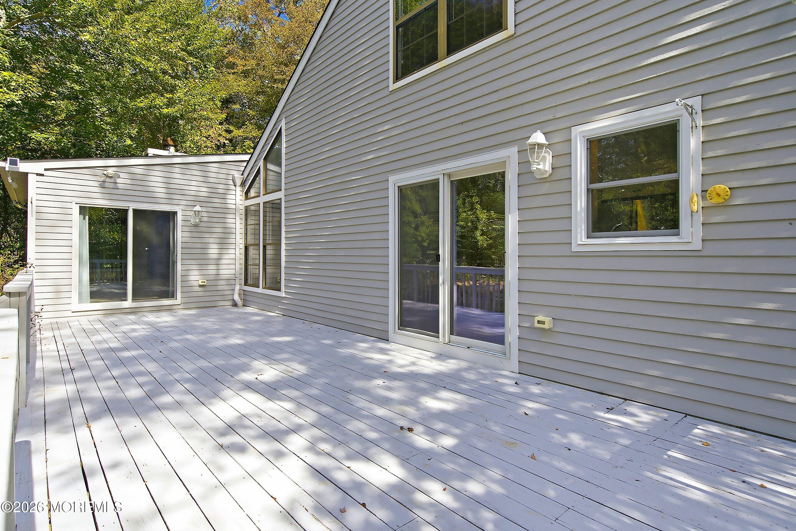 12 Champlain Court