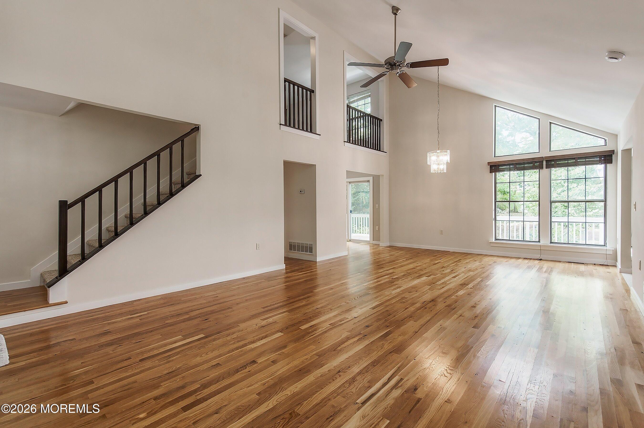 12 Champlain Court