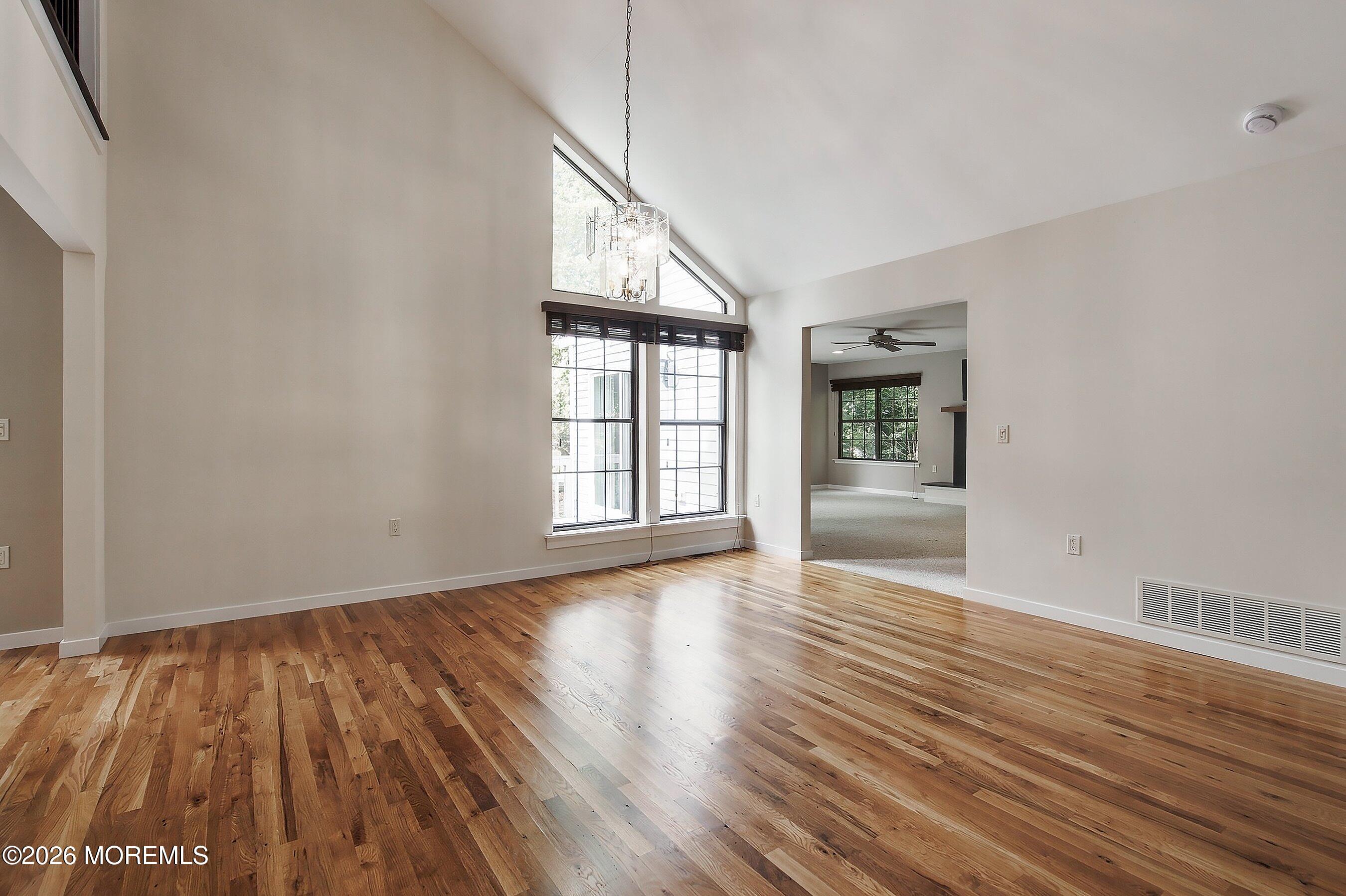 12 Champlain Court