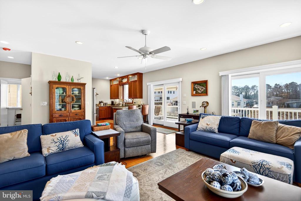 20 EDGEWATER DRIVE