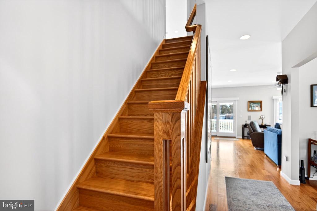 20 EDGEWATER DRIVE
