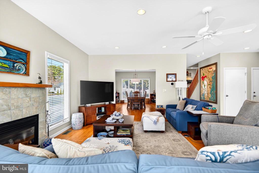 20 EDGEWATER DRIVE
