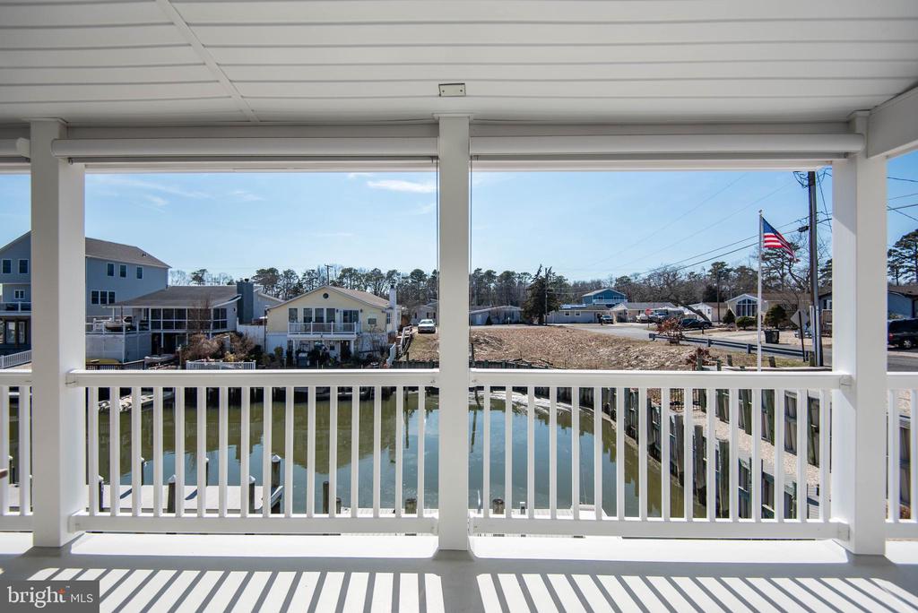 20 EDGEWATER DRIVE