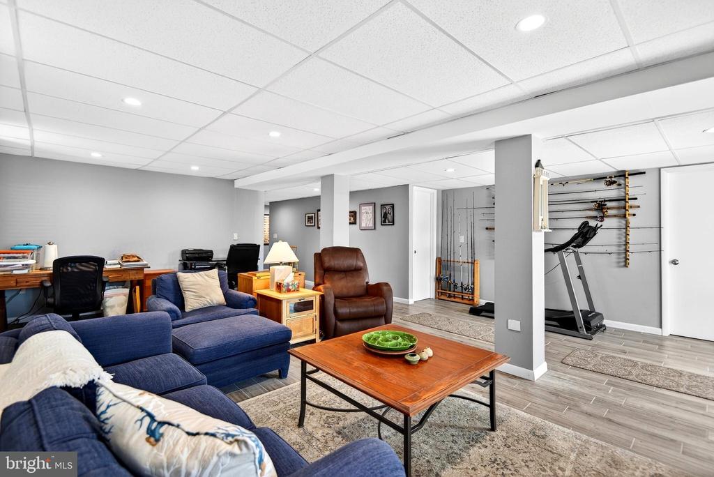 20 EDGEWATER DRIVE