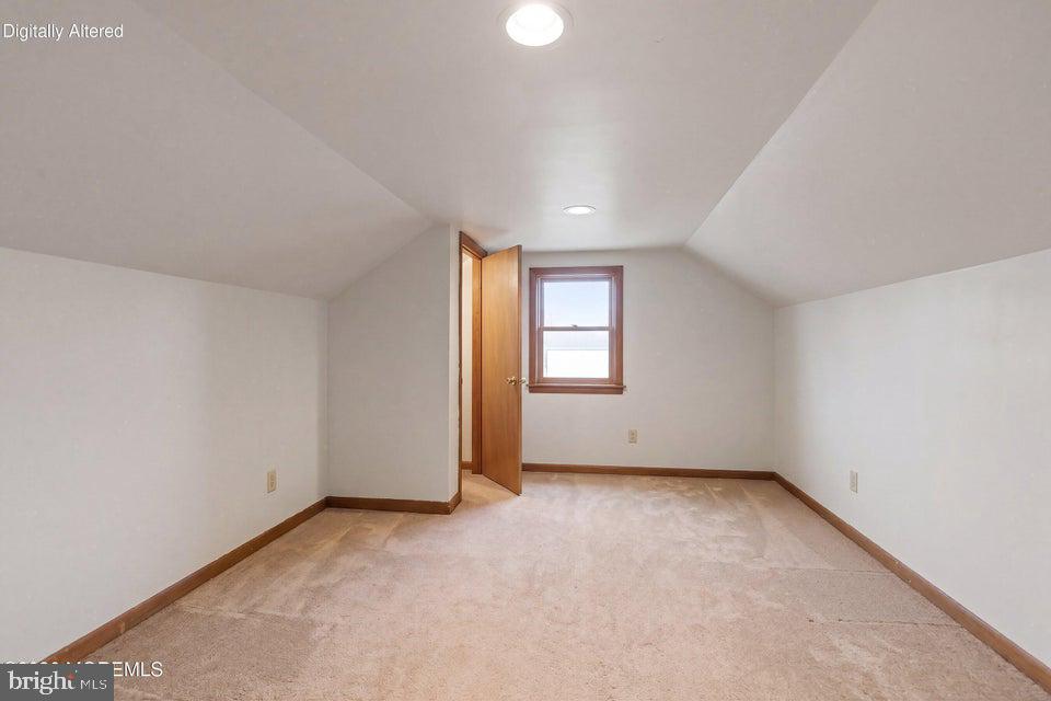 107 FROG HOLLOW ROAD