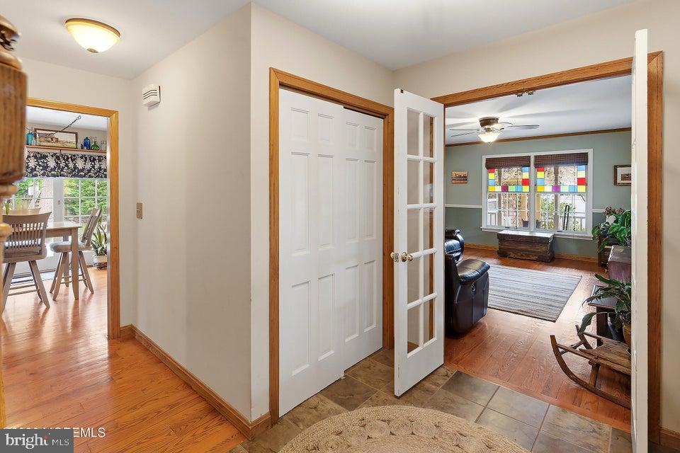 107 FROG HOLLOW ROAD