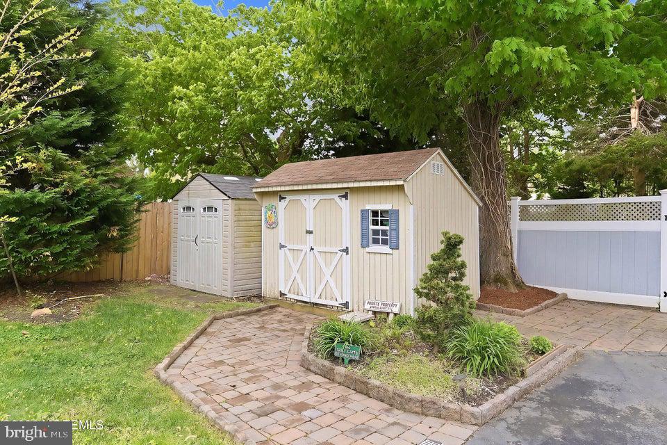 107 FROG HOLLOW ROAD