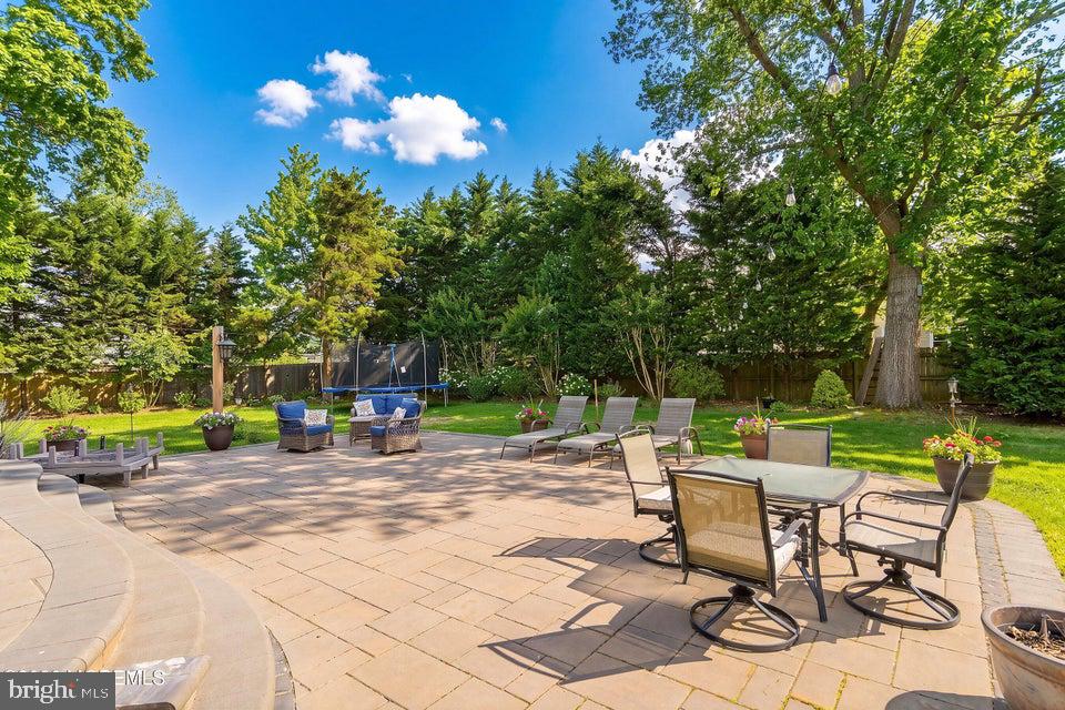 107 FROG HOLLOW ROAD