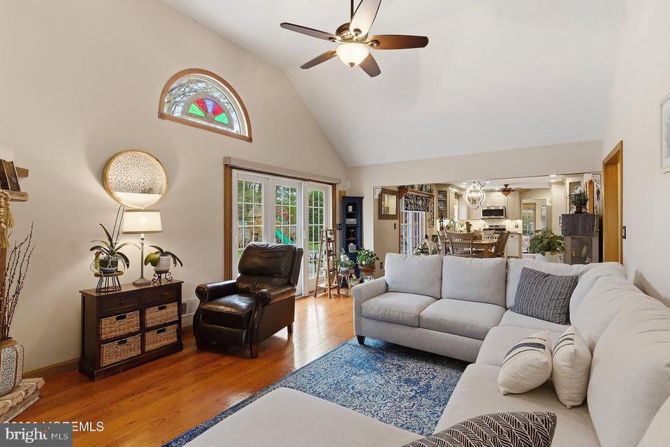 107 FROG HOLLOW ROAD
