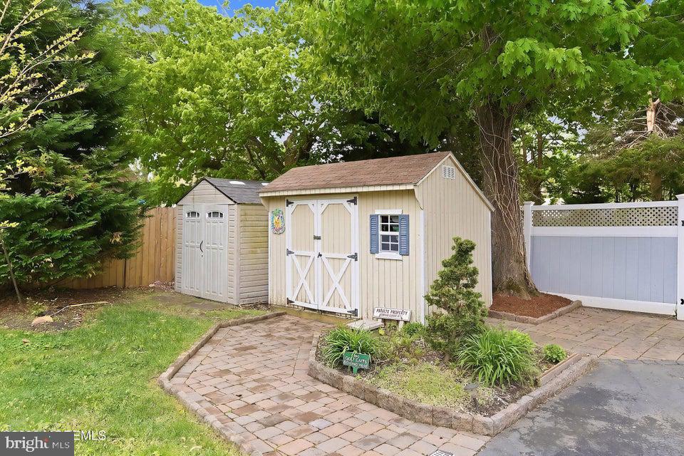 107 FROG HOLLOW ROAD