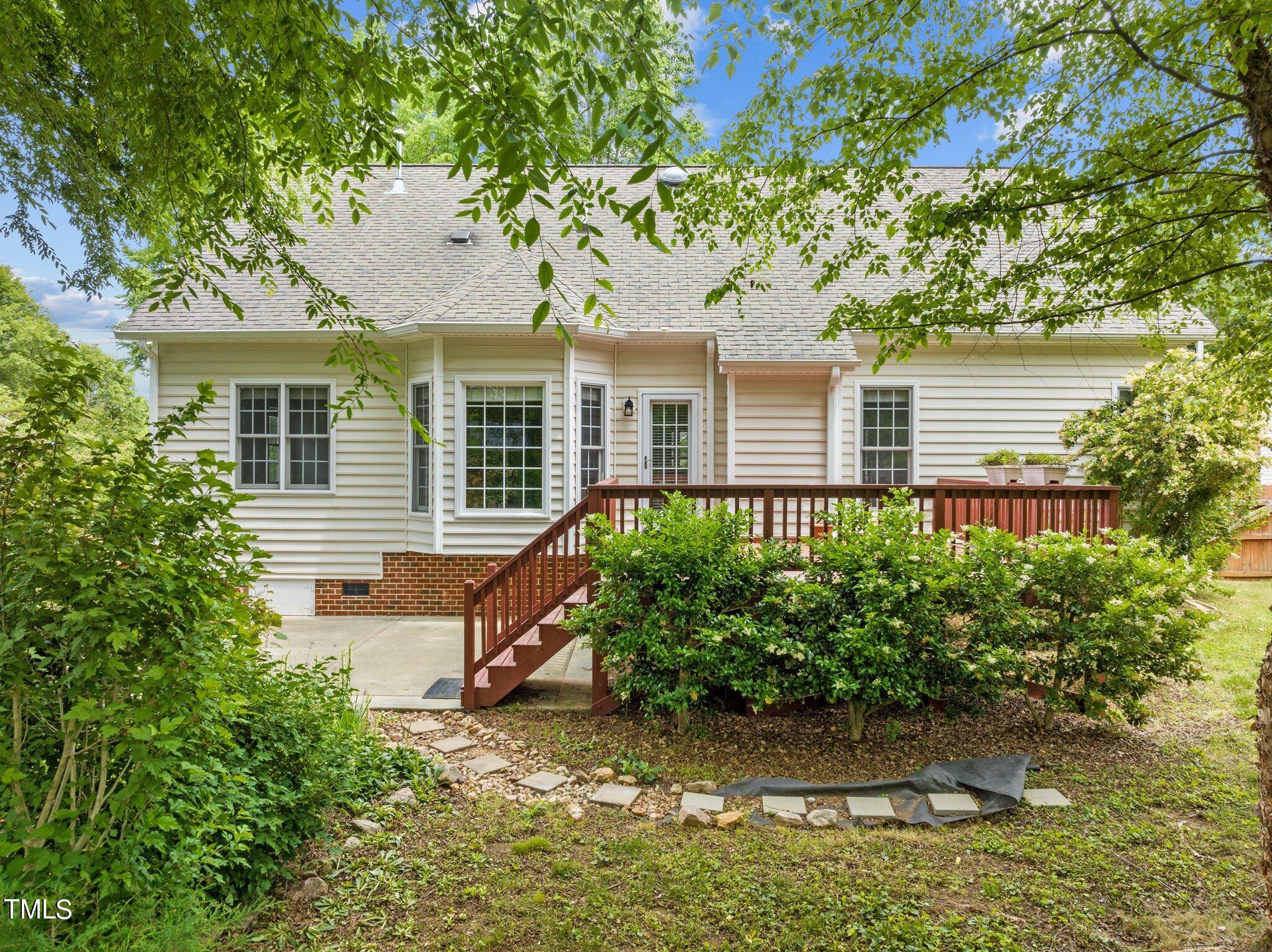 604 Middle Bridge Road