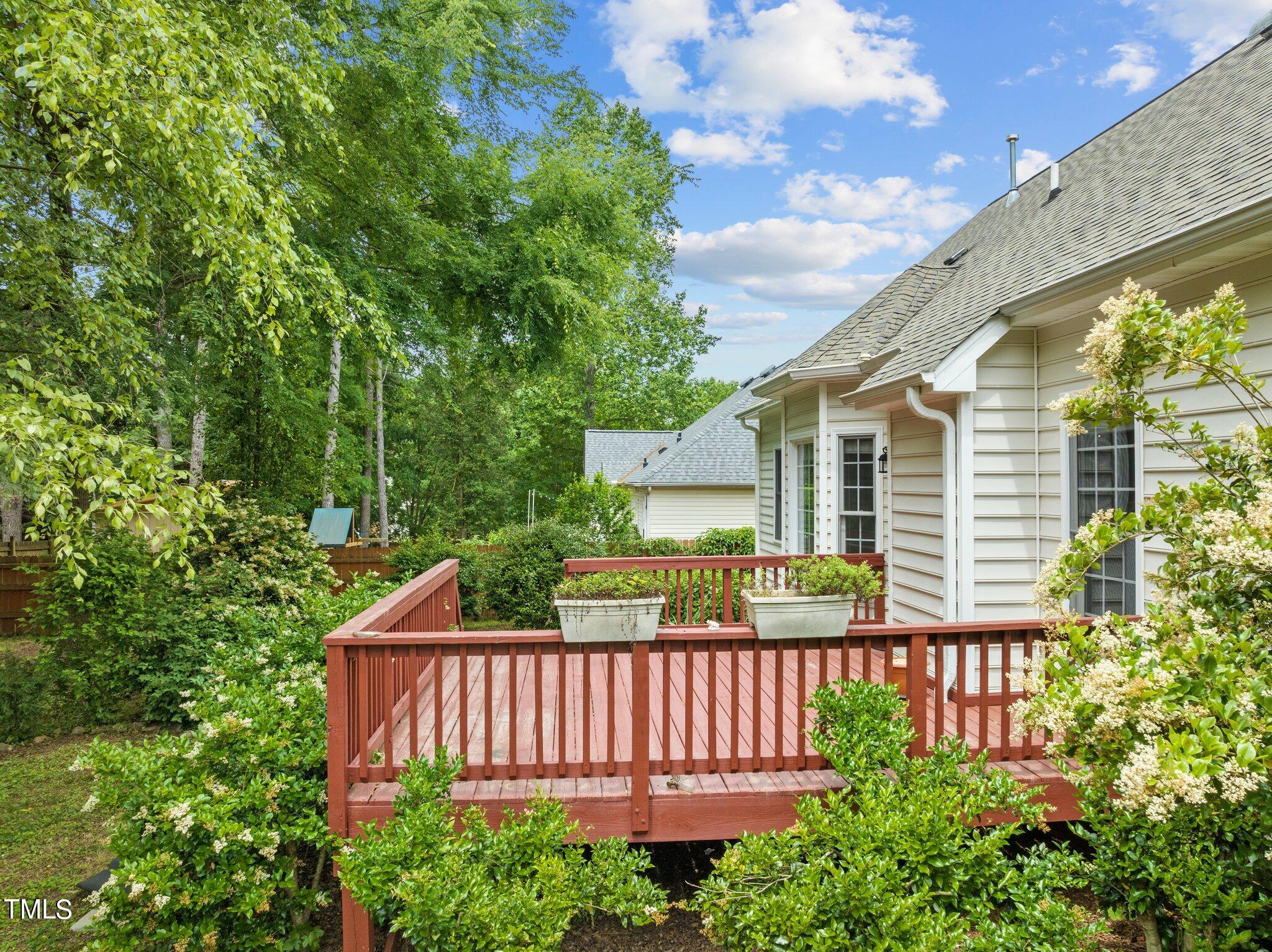 604 Middle Bridge Road