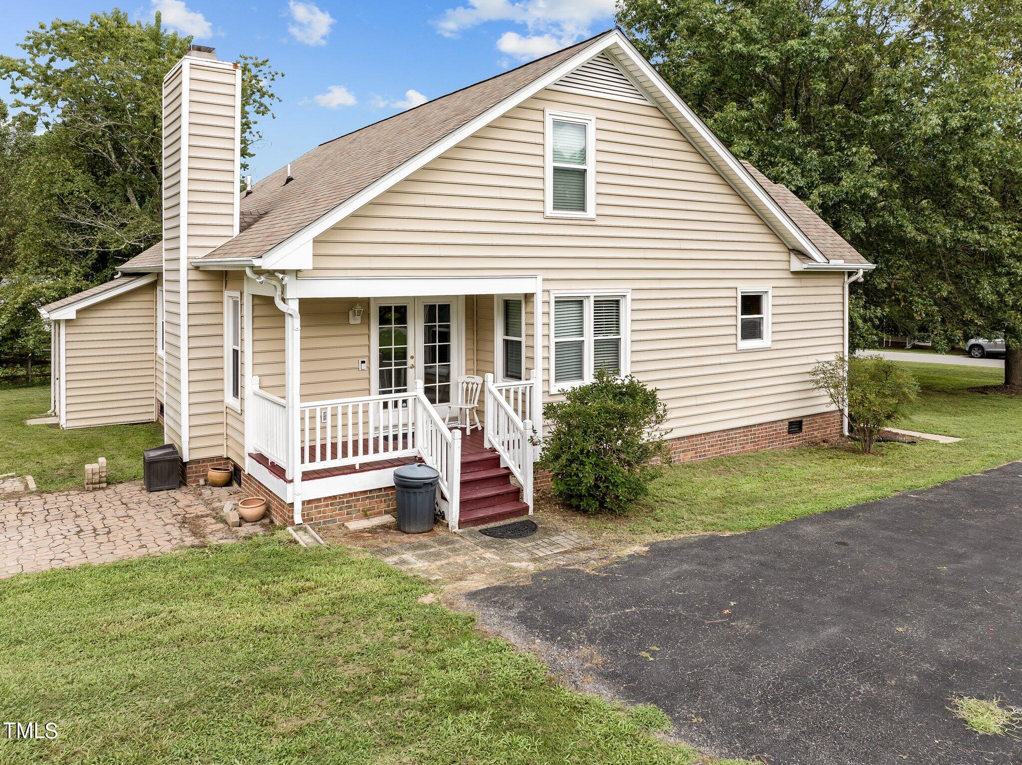 5001 Huntingcreek Drive