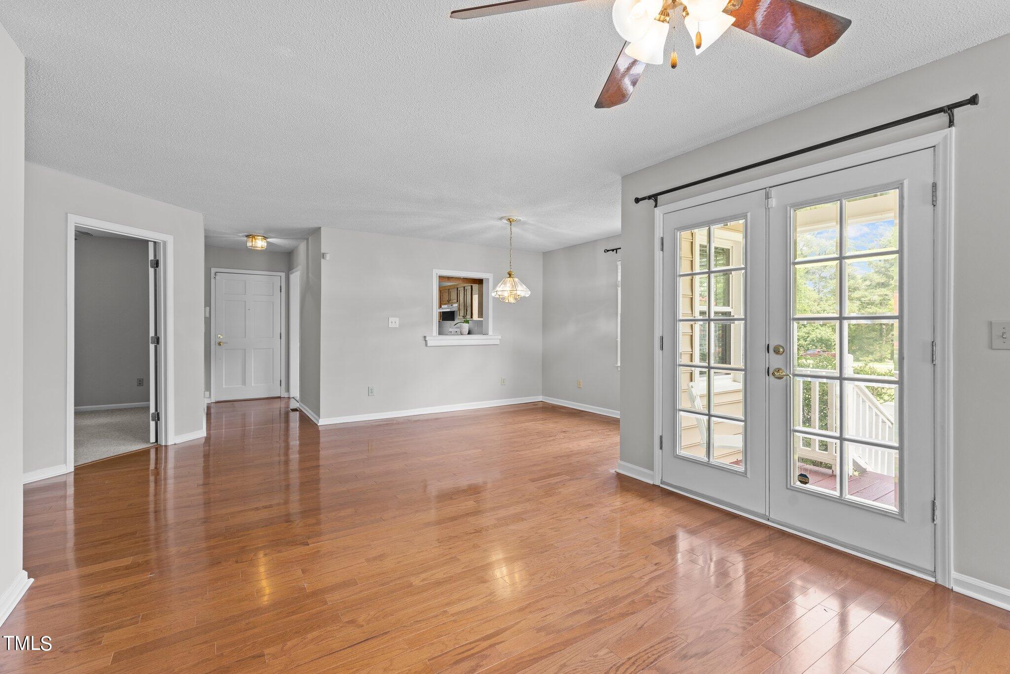 5001 Huntingcreek Drive