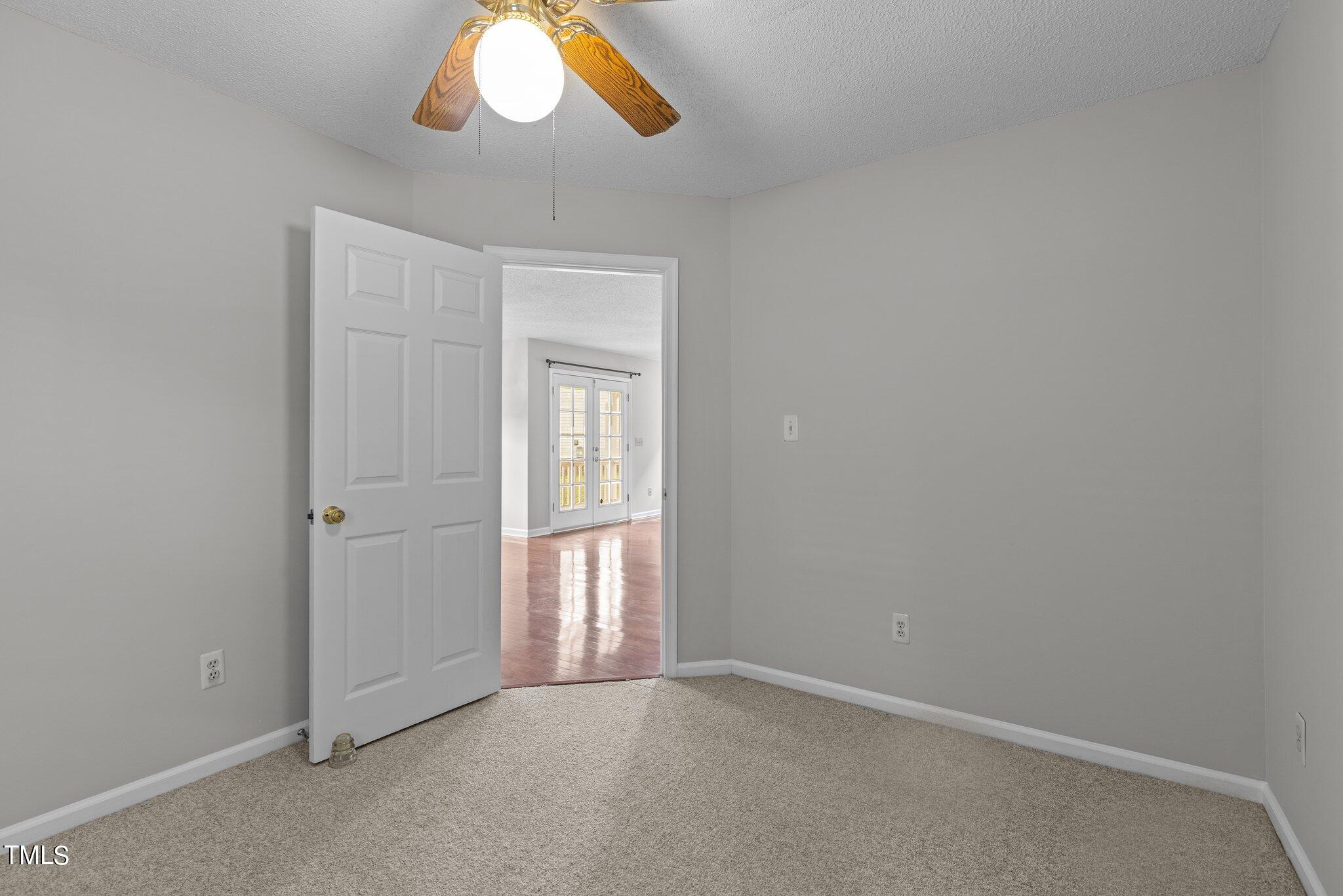 5001 Huntingcreek Drive