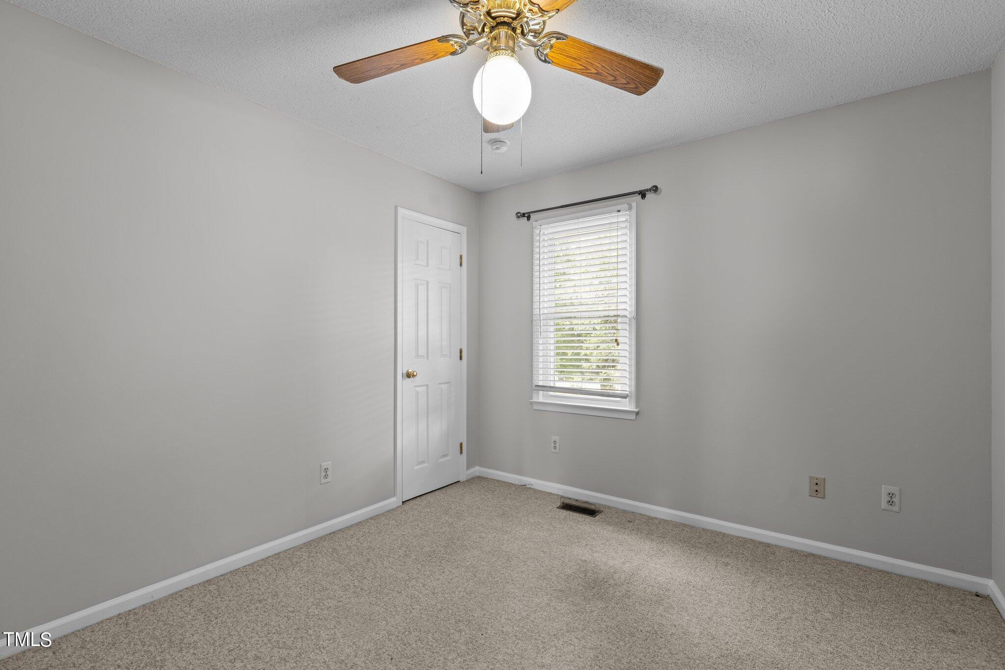 5001 Huntingcreek Drive