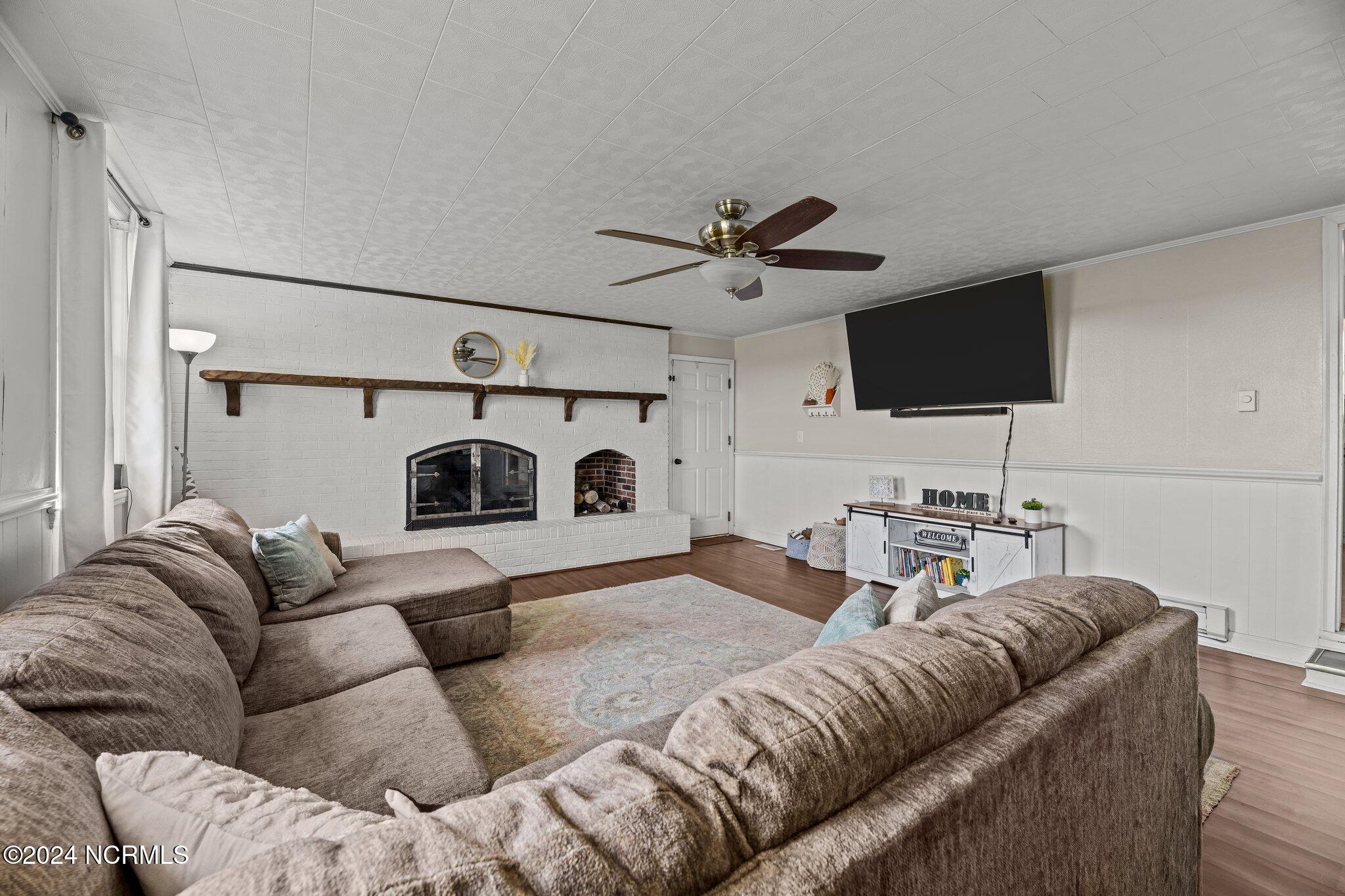 775 Gray Road