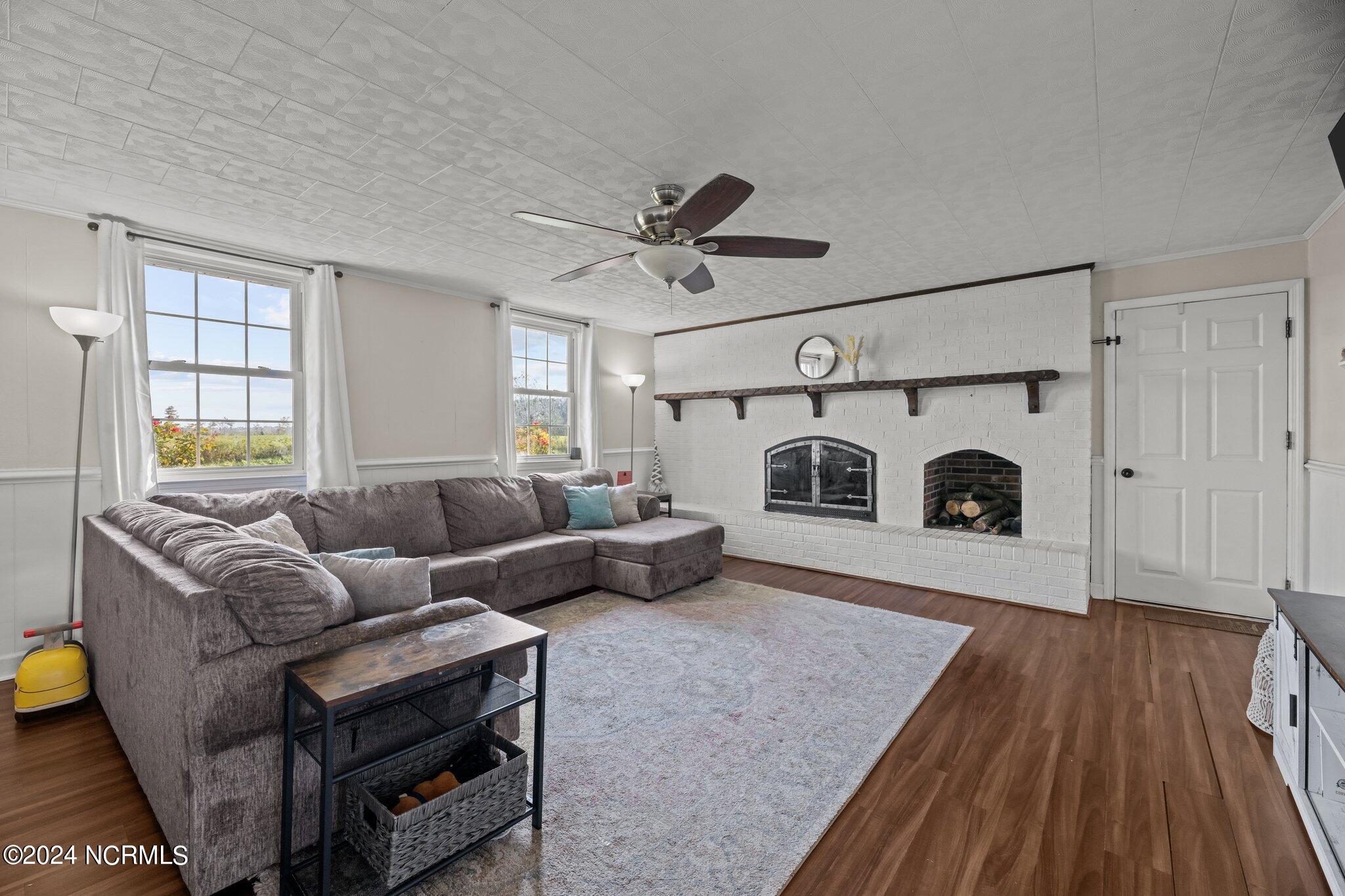 775 Gray Road