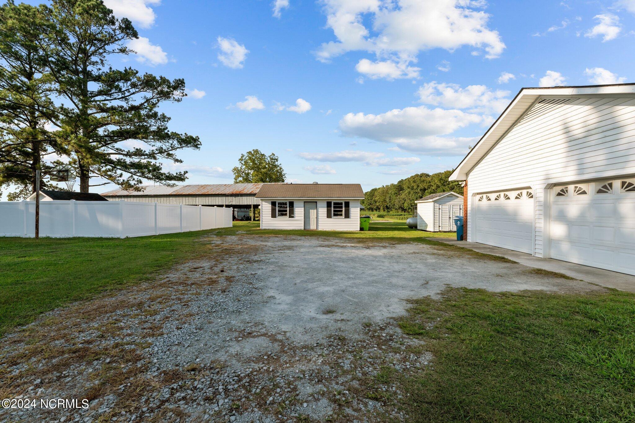 775 Gray Road