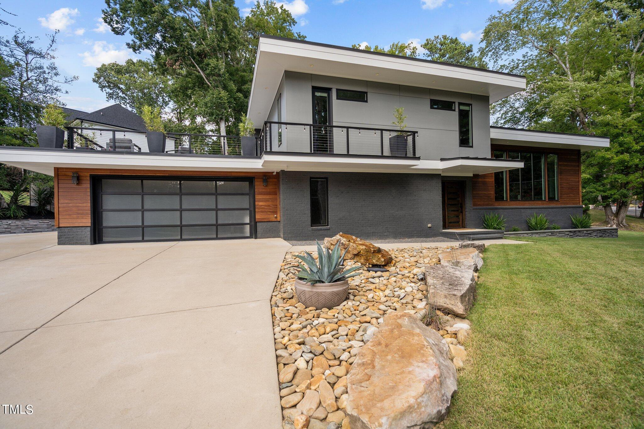 4000 Wingate Drive