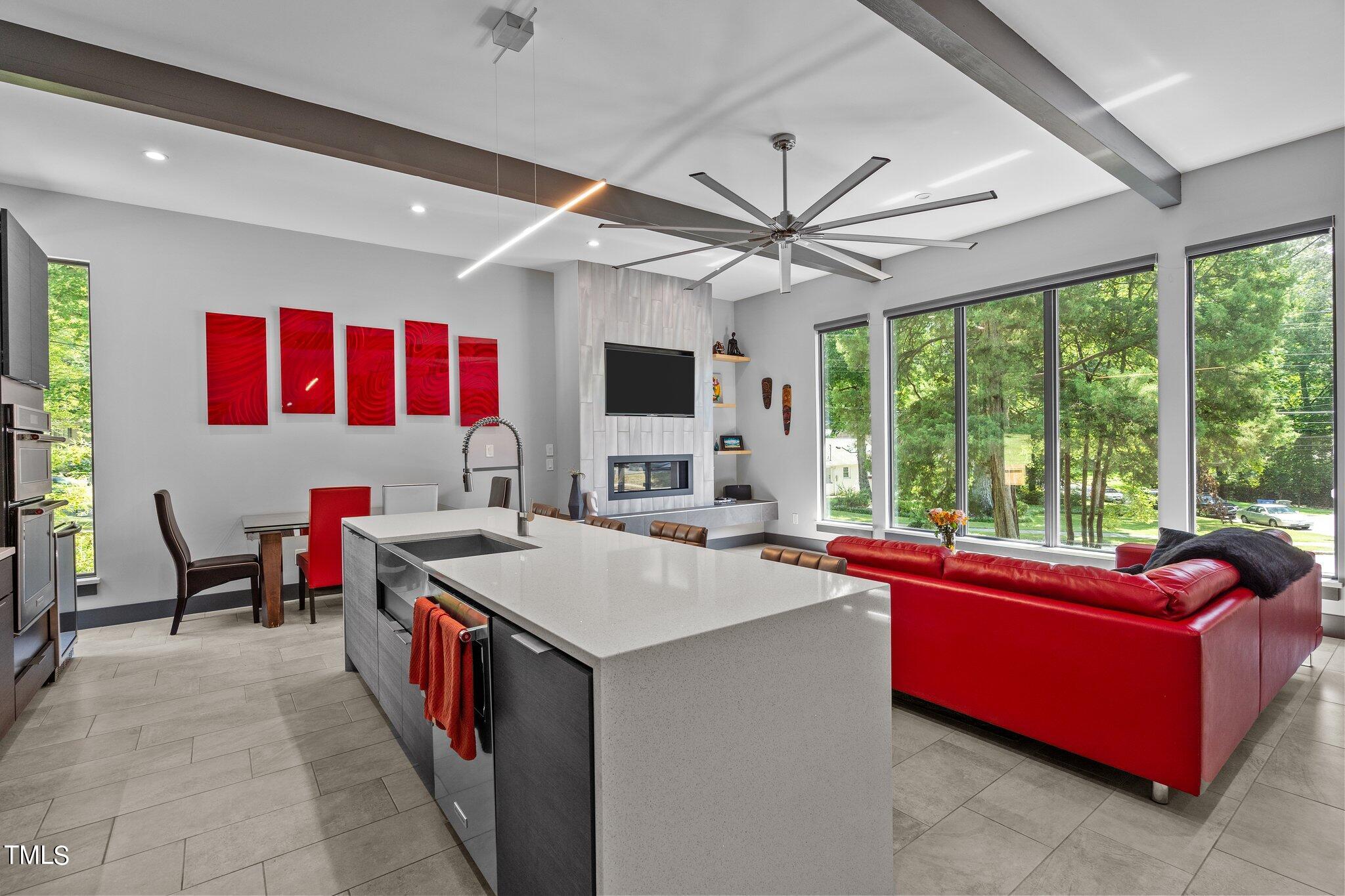 4000 Wingate Drive