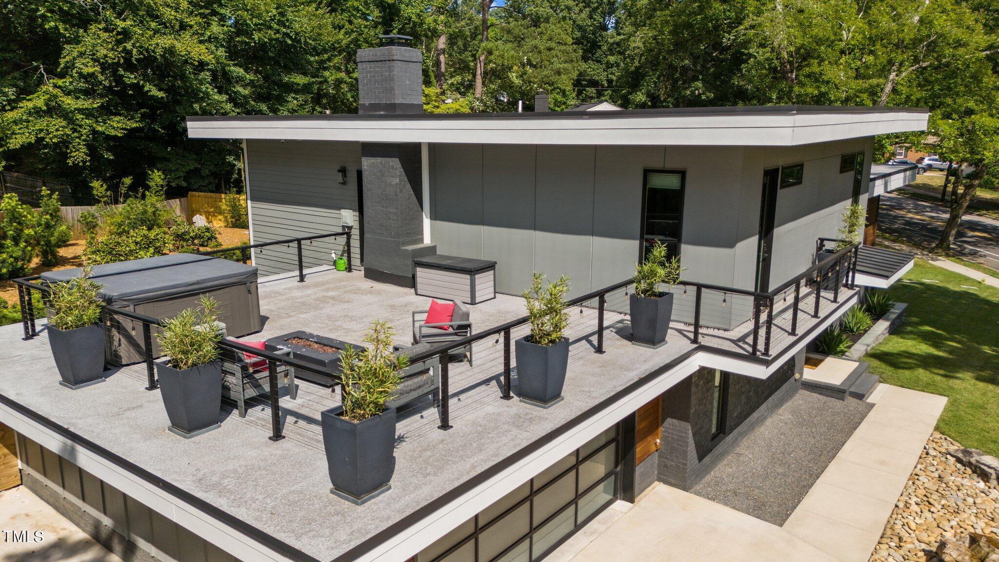 4000 Wingate Drive