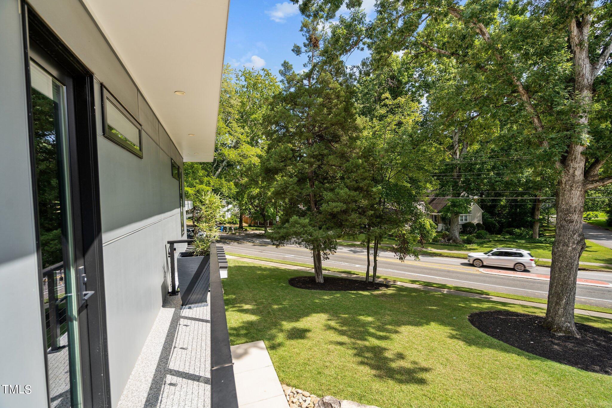 4000 Wingate Drive