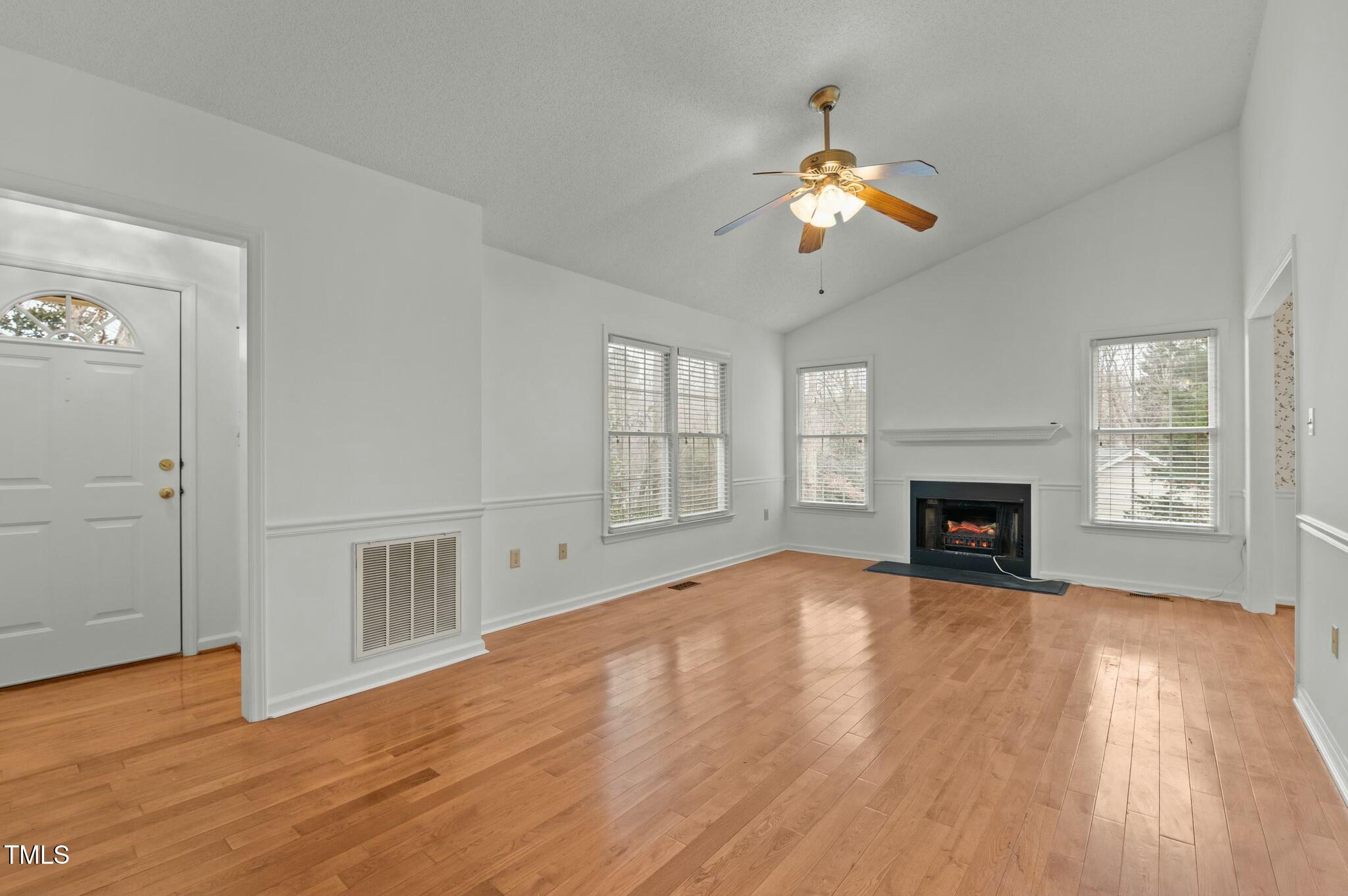 345 Thornwood Lane
