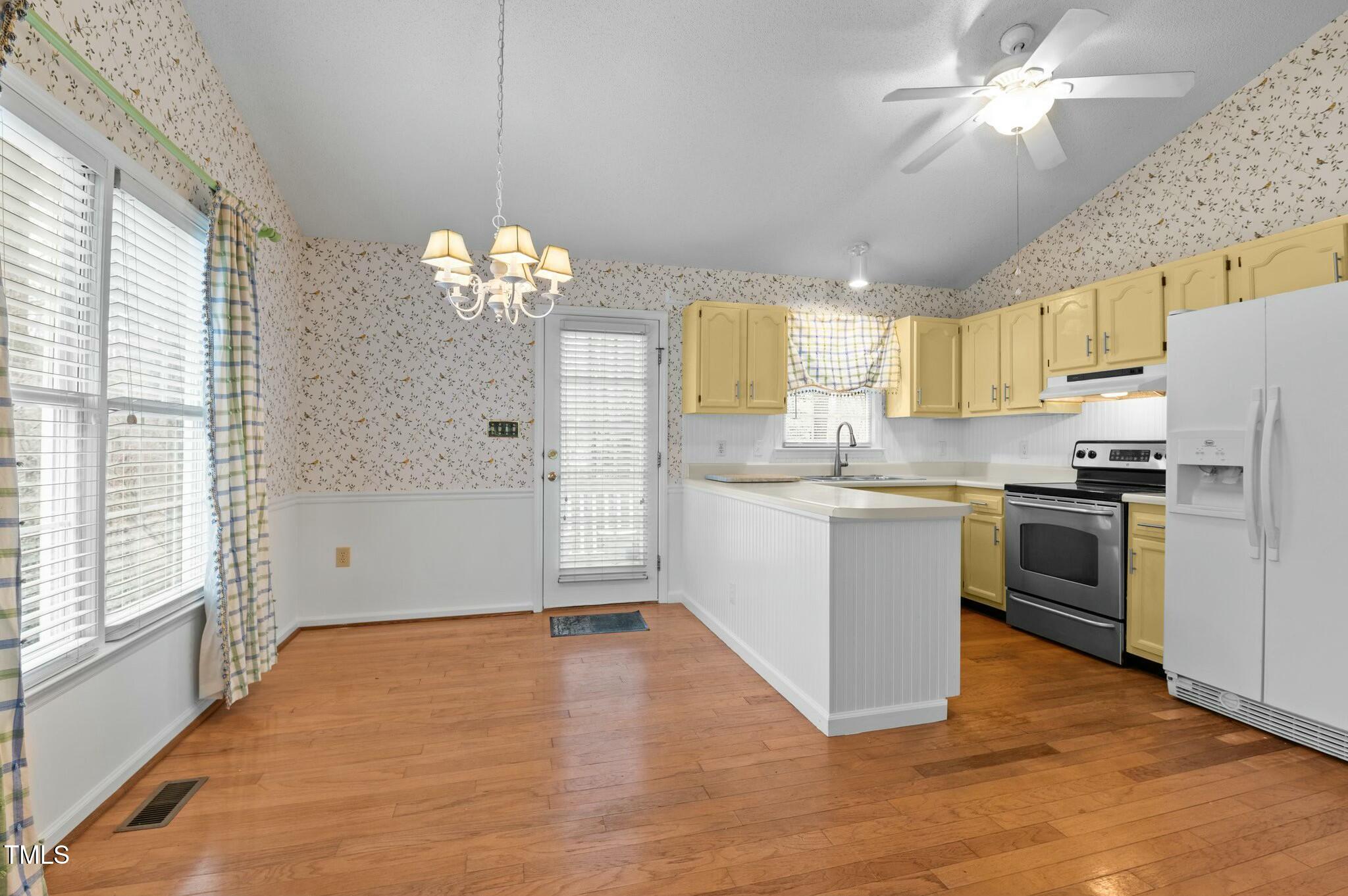 345 Thornwood Lane